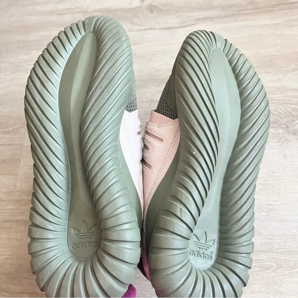 Adidas Tubular Radial Olive Green and Pink Women's Size 8